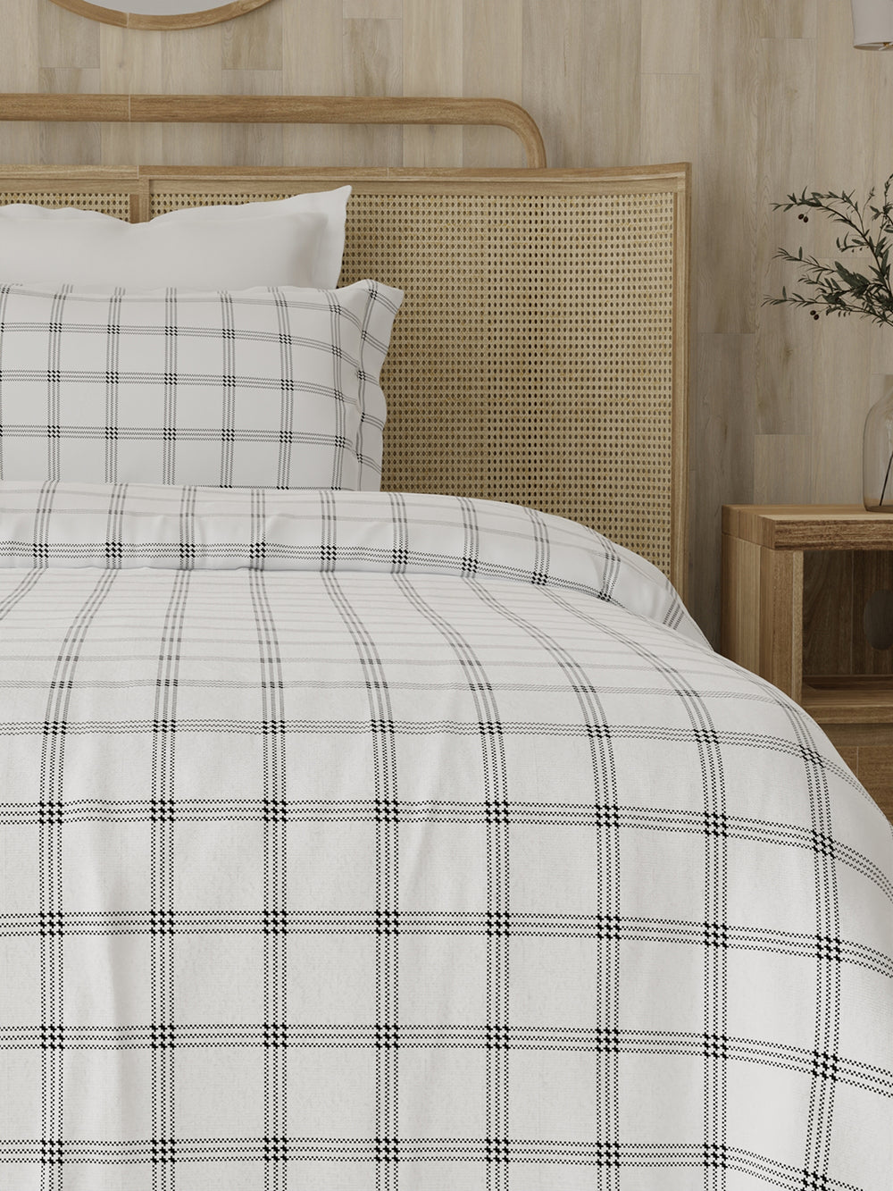 Zen 225 CVC White Geometrical 1 Single Size Bedsheet with 1 Pillow Cover