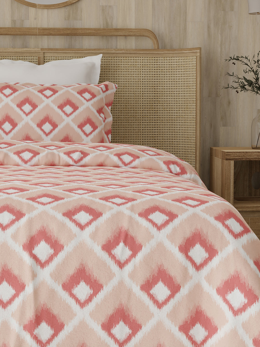 Zen 225 CVC Peach Geometrical 1 Single Size Bedsheet with 1 Pillow Cover