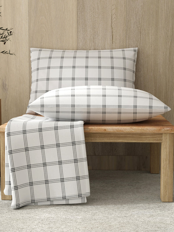 Zen 225 CVC White Geometrical  Double Size Bedsheet with 2 Pillow Covers