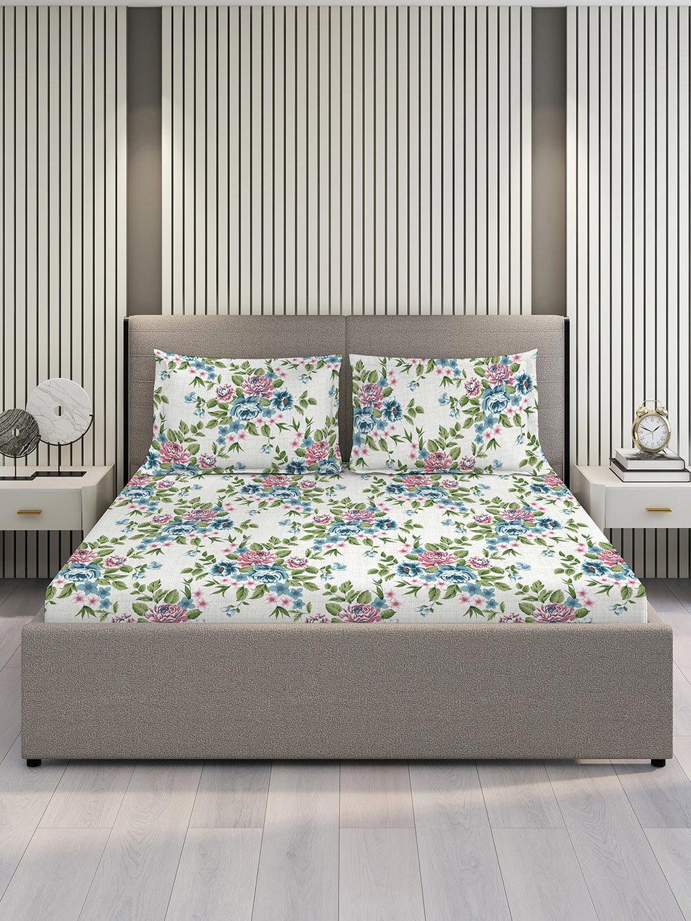 Argos 225 CVC Multicolor Floral 1 King Size Bedsheet with 2 Pillow Covers