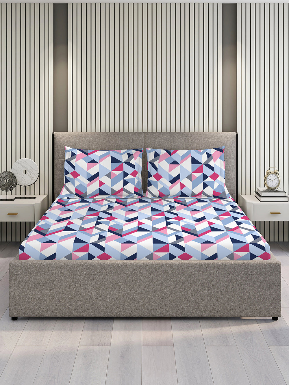 Argos 225 CVC Blue Geometrical 1 King Size Bedsheet with 2 Pillow Covers