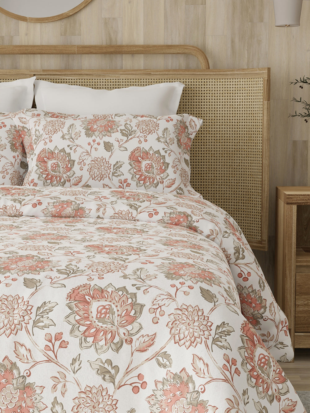 Zen 225 CVC Multicolor Floral 1 Double Size Bedsheet with 2 Pillow Covers