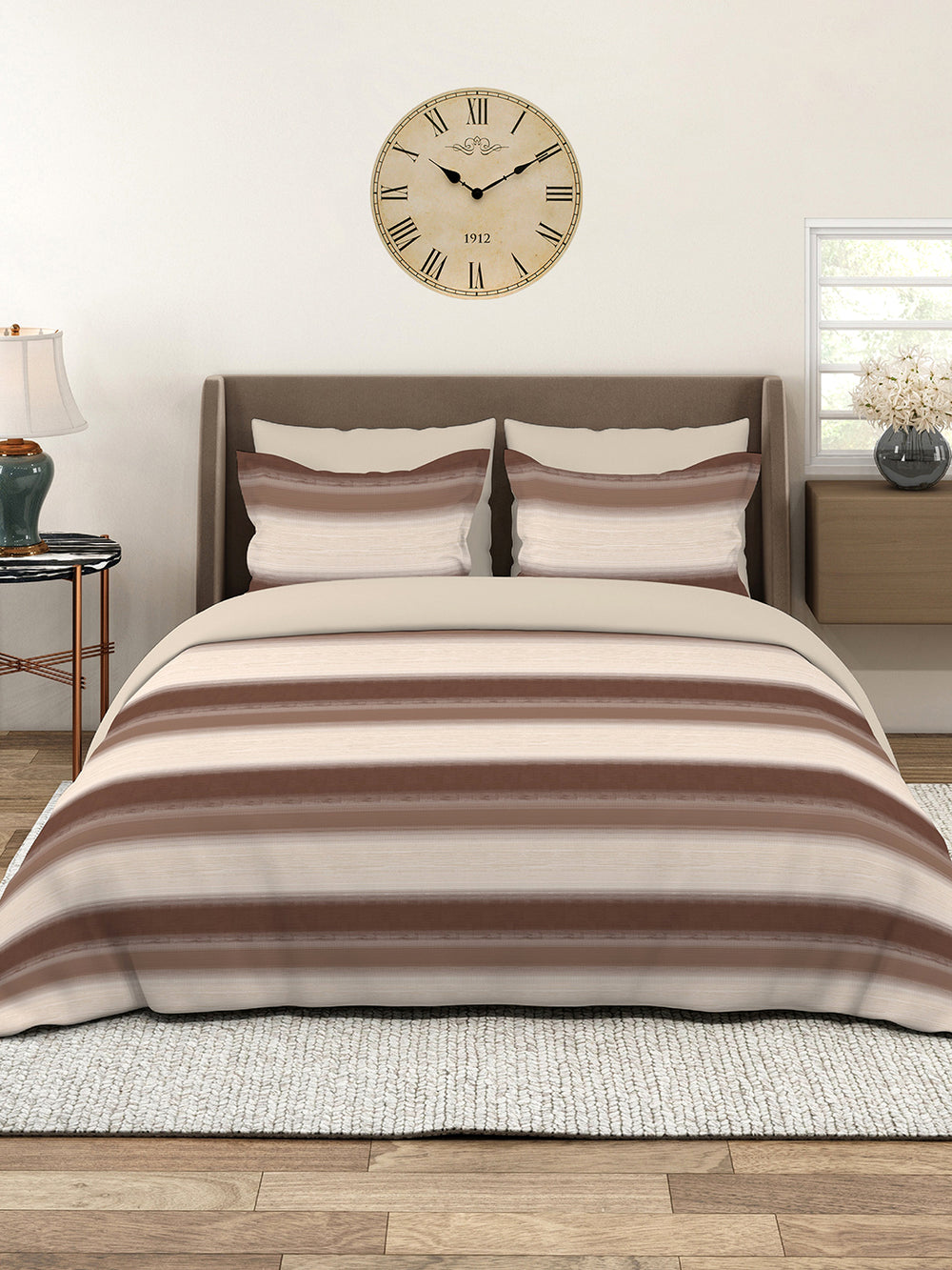 Duracount 225 CVC Brown Stripes 1 King Size Bedsheet with 2 Pillow Covers