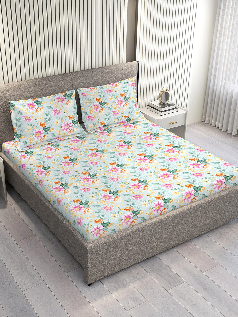 Bloom Microfibre 115 GSM Light Green Floral 1 Double Size Bedsheet with 2 Pillow Covers