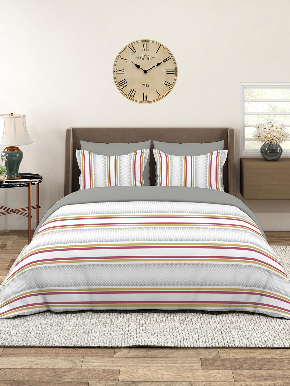 Durathread 225 CVC Grey Stripes 1 King Size Bedsheet with 2 Pillow Covers