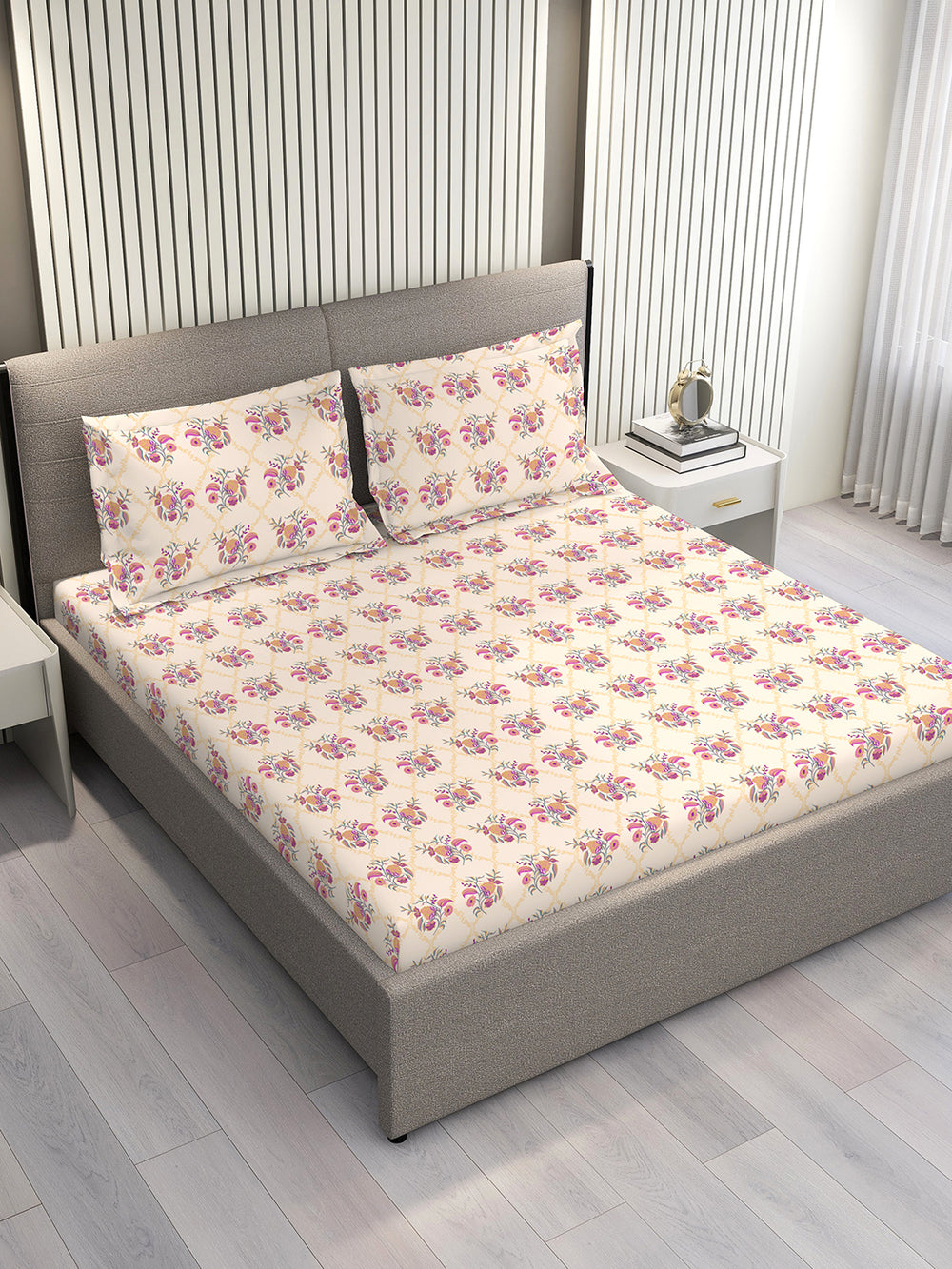 Lumina Floret 1 100% Cotton 144 TC Pink Floral 1 King Size Bedsheet with 2 Pillow Covers