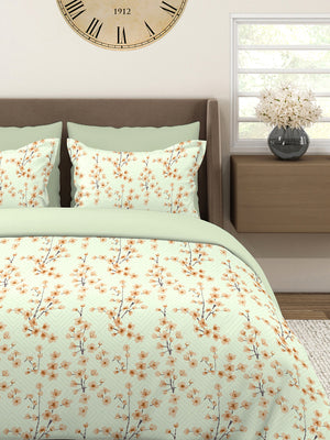 Home Easy 100% Cotton 144 TC Light Green Floral 1 King Size Bedsheet with 2 Pillow Covers