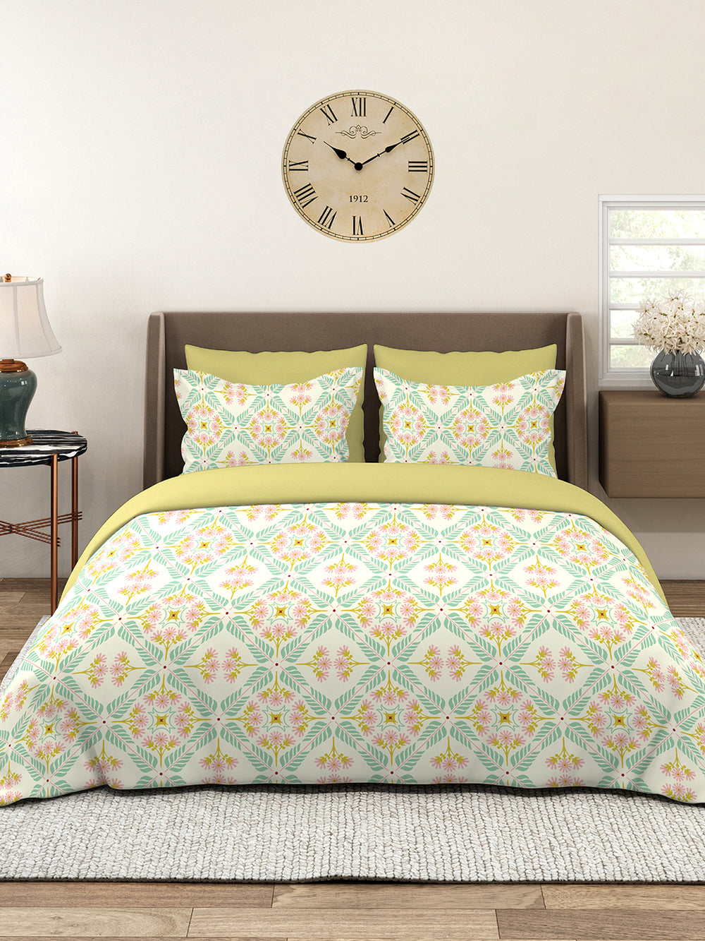 Basicx 100% Cotton 120 TC Multicolor Floral 1 King Size Bedsheet with 2 Pillow Covers