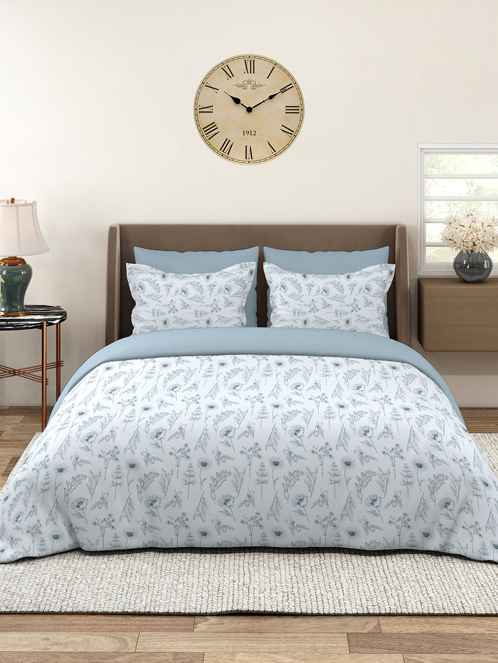 Home Easy 100% Cotton 144 TC Blue Floral 1 Double Size Bedsheet with 2 Pillow Covers
