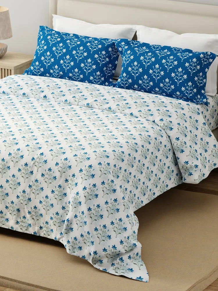 Forever 100% Cotton 120 TC Blue & White Floral King Bedsheet with 2 Pillow Covers