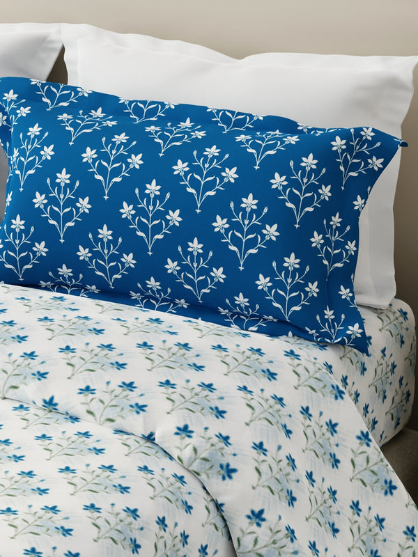 Forever 100% Cotton 120 TC Blue & White Floral King Bedsheet with 2 Pillow Covers